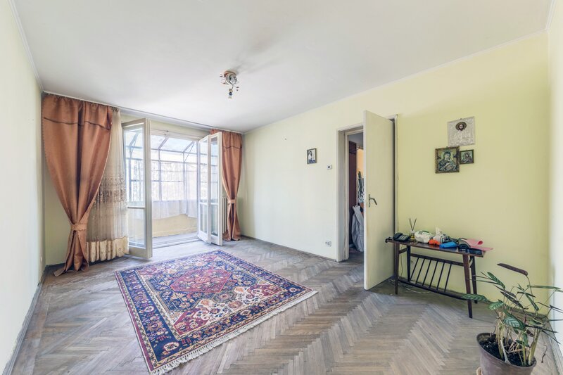 Titan, Costin Georgian, Metrou, mutare rapida, liber, pret garsoniera